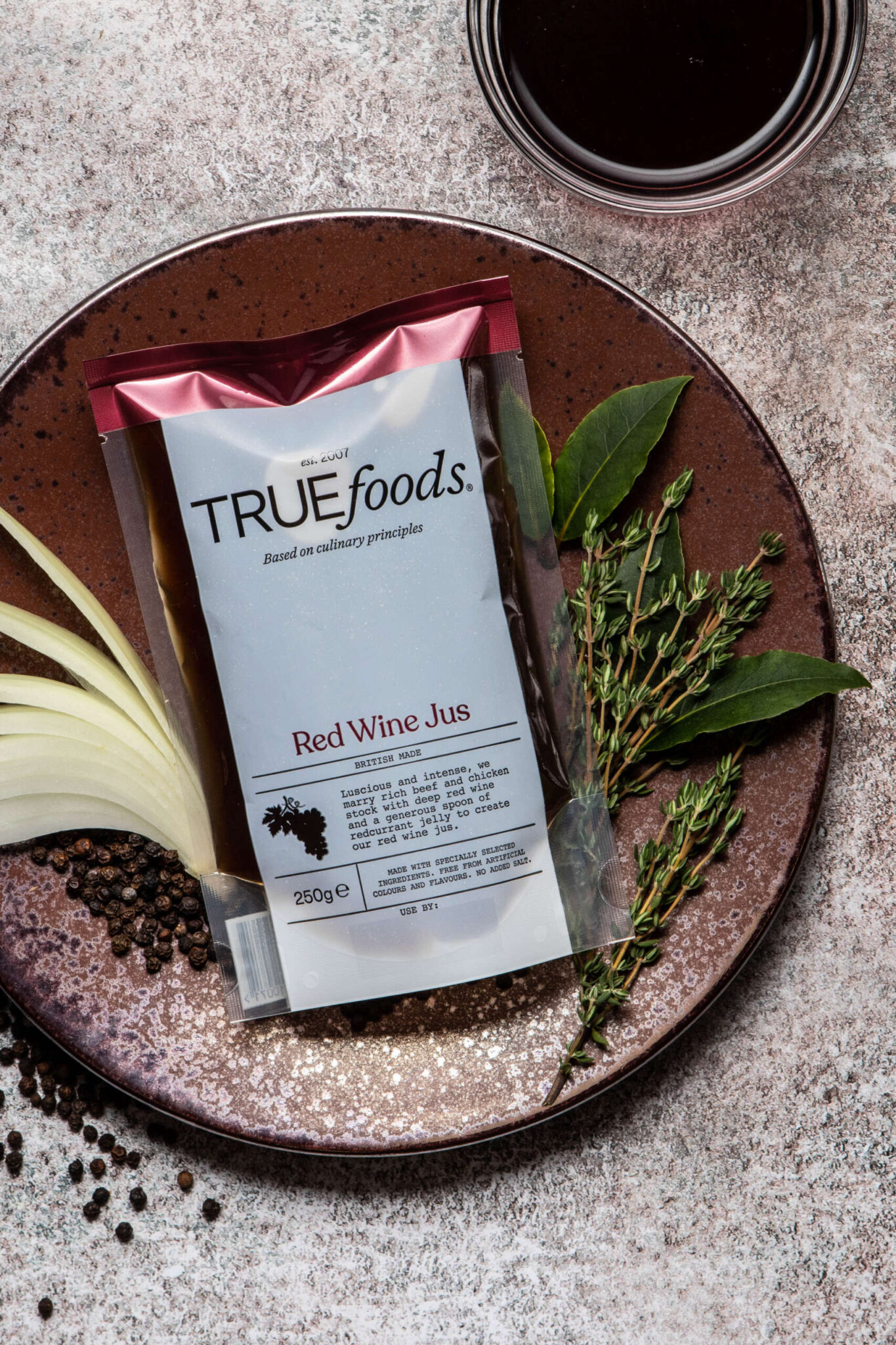 TRUEfoods Red Wine Jus (250g Pack) R and J Yorkshire's Finest